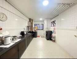 Blk 320 Jurong East Street 31 (Jurong East), HDB 5 Rooms #608965541